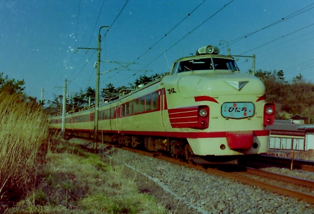 クハ 481-116 番号板掘り字 JR西日本221系電車 クハ221-27 大和小泉駅 鉄道フォト・写真 by